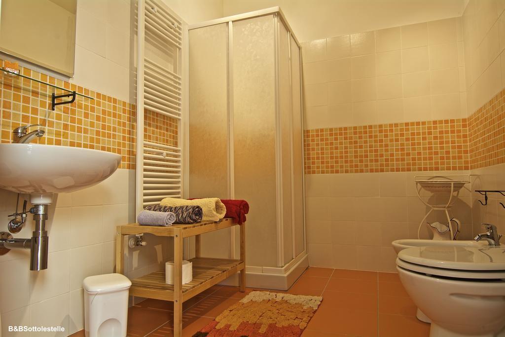 B&B Sotto Le Stelle Фано Екстериор снимка