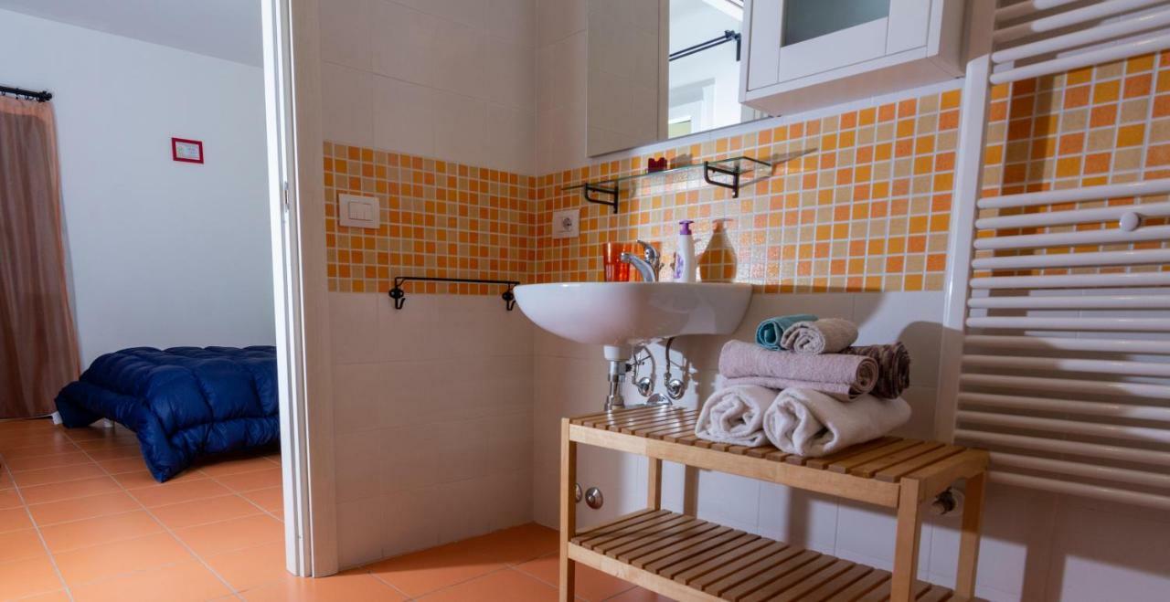 B&B Sotto Le Stelle Фано Екстериор снимка