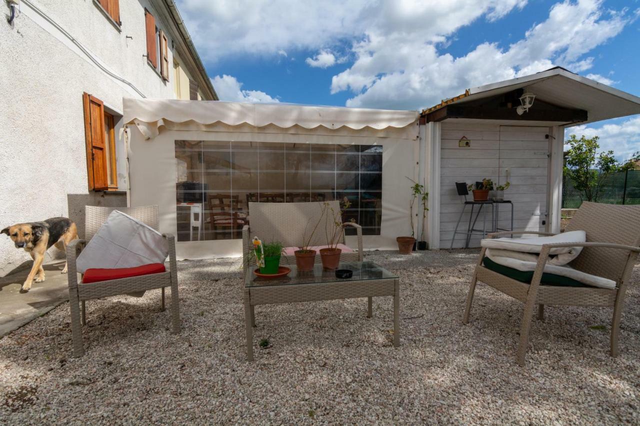 B&B Sotto Le Stelle Фано Екстериор снимка